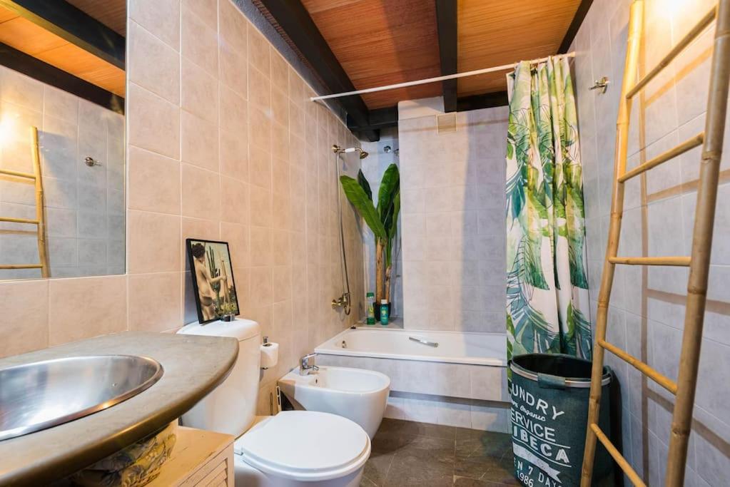 Cosy Loft With Amazing Terrace & Spectacular Views Apartment Granada Bagian luar foto